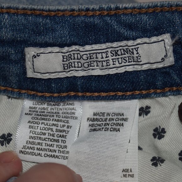 Lucky Brand Amazing Embroidered Bridget High Rise 4/27  😍 NWOT - Picture 11 of 12